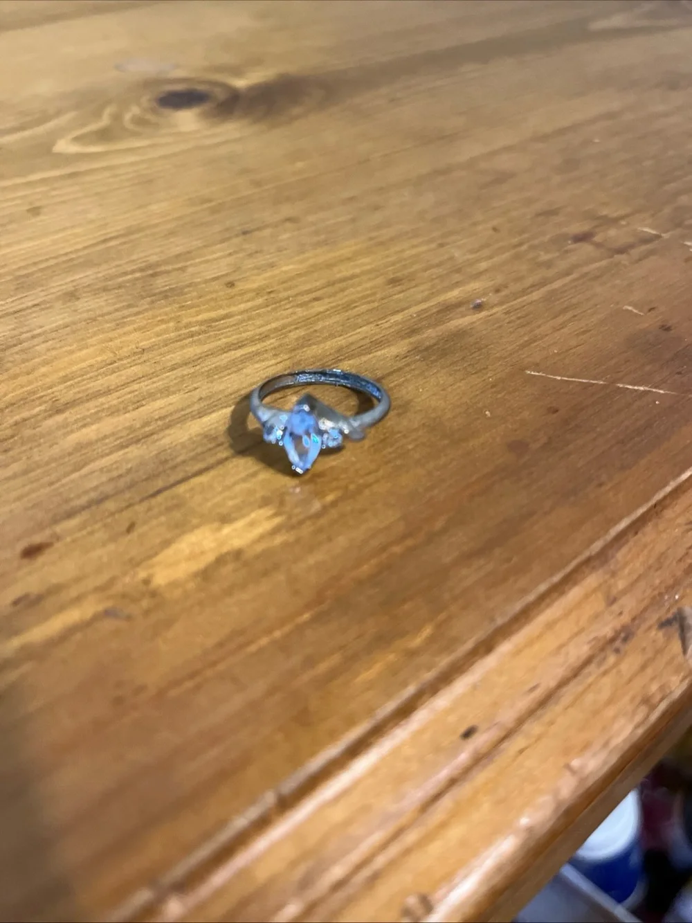 Vintage Avon Silver Tone Ice Blue Faux Aquamarine Marquise cubic zirconia 7 1/2